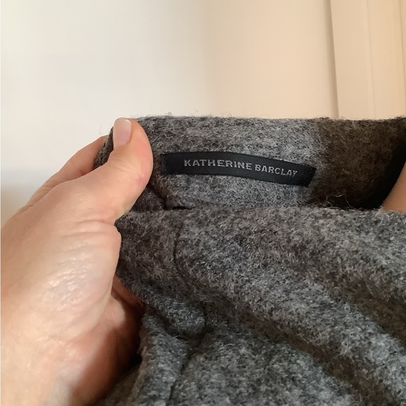 this gray and leatherette jacket from Katherine Barclay is unique - Picture 2 of 3